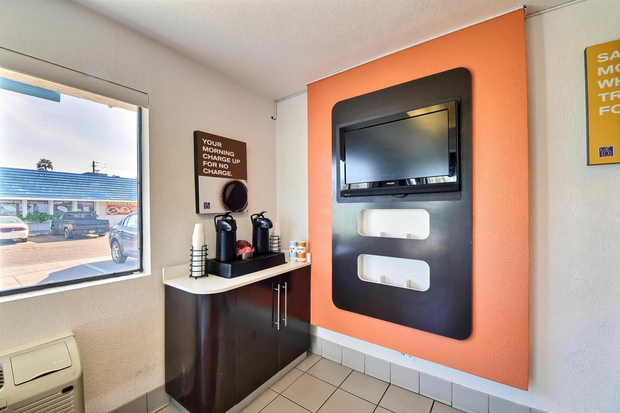 Motel 6-Laredo, Tx - South Экстерьер фото